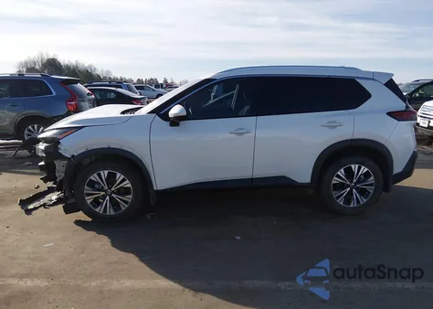 2021 Nissan Rogue Sv Intelligent Awd z USA, uszkodzony, nr VIN 5N1AT3BB0MC812894